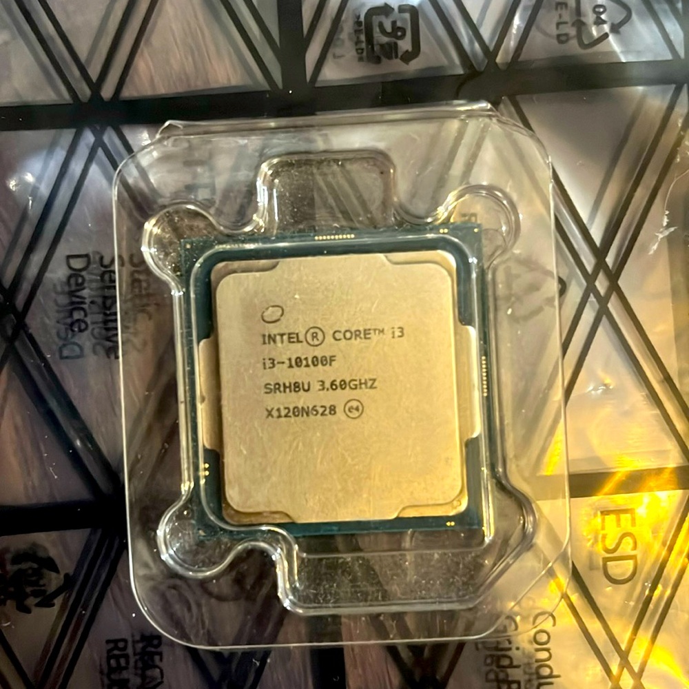 Intel i3-10100F